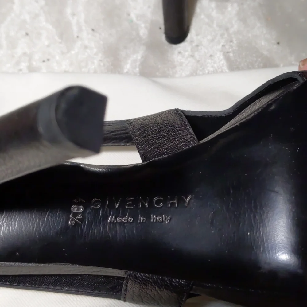Givenchy Black Malabar Heel - Picture 10 of 14